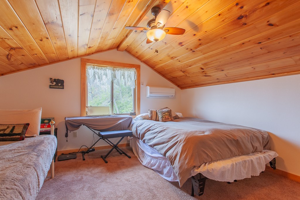 240 Hazelnut Road, BRYSON CITY, North Carolina image 24