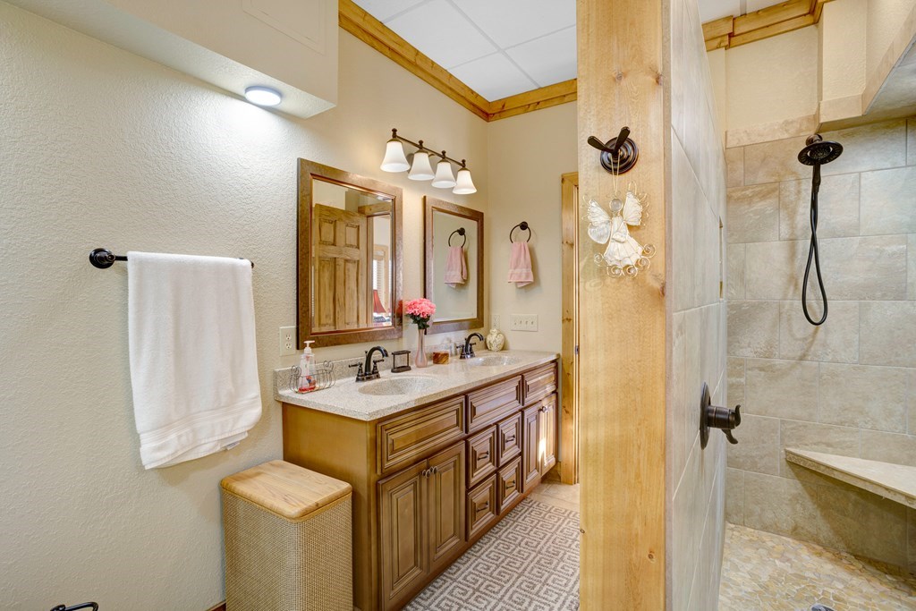 7031 Black Bear Trail, HIAWASSEE, Georgia image 28