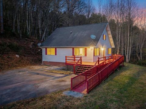 Homes For Sale - 251 Maltby Road<br/> MARBLE, NC 28905