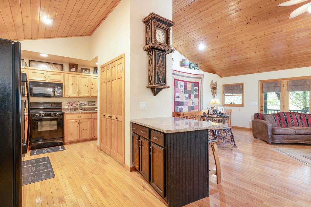325 Trickling Branch Way, MURPHY, North Carolina image 10