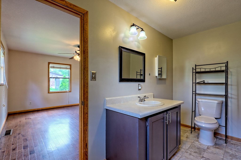 115 Country Mountain Ridge Drive, MURPHY, North Carolina image 32