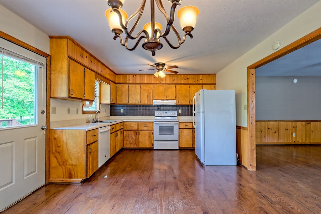 115 Country Mountain Ridge Drive, MURPHY, North Carolina image 10