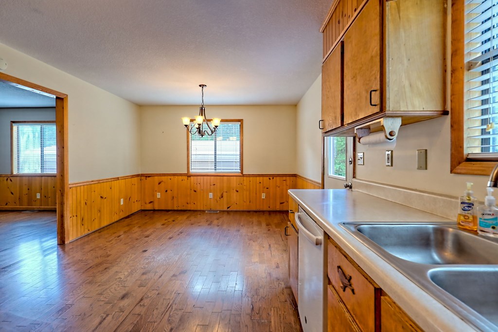 115 Country Mountain Ridge Drive, MURPHY, North Carolina image 14