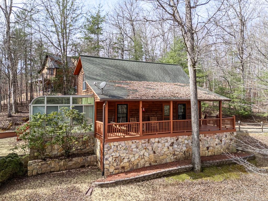 Photo 1 of 46 — 41 CARVERS VIEW TRL, MURPHY, NC 28906