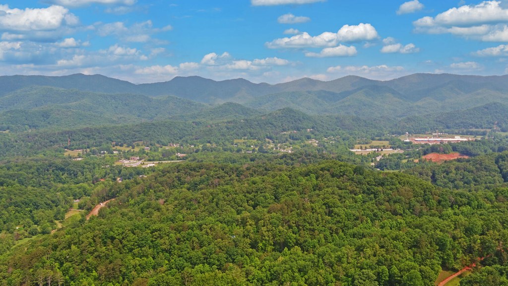 643 Zekes Trail, MARBLE, North Carolina image 36