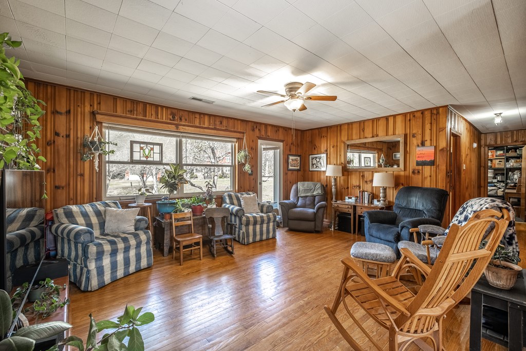 29/33/49 Breedlove Drive, ANDREWS, North Carolina image 7