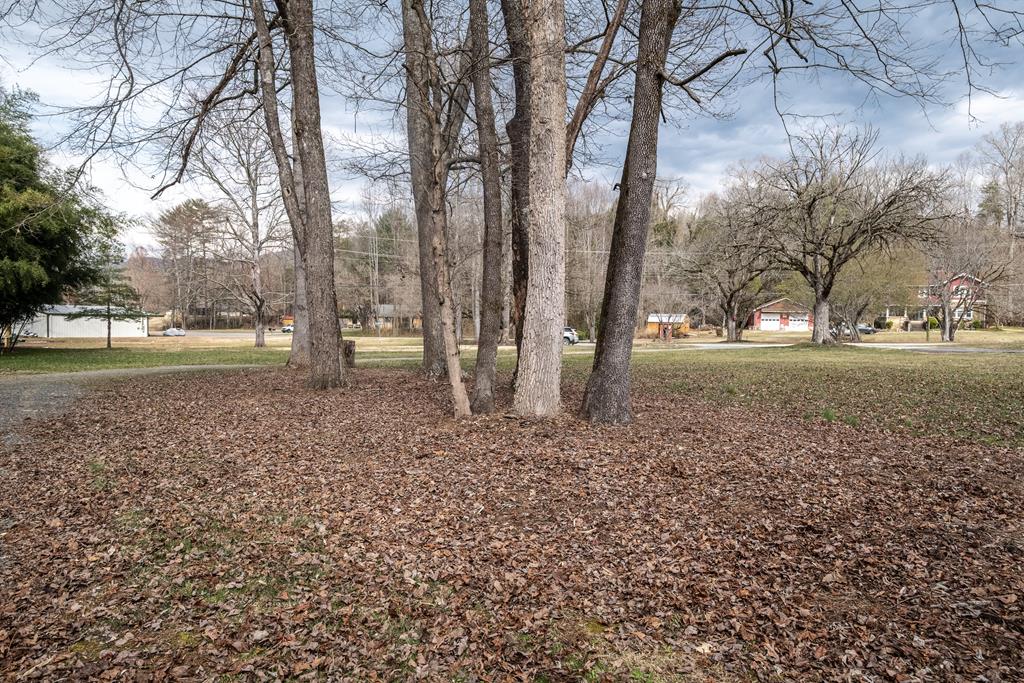 29/33/49 Breedlove Drive, ANDREWS, North Carolina image 31