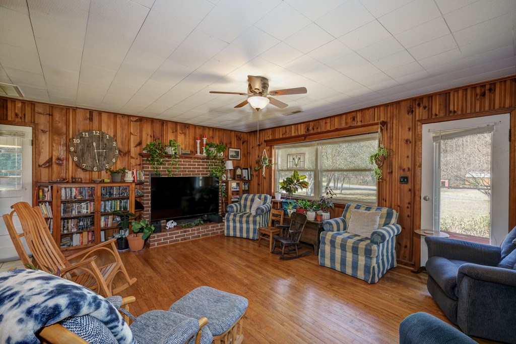 29/33/49 Breedlove Drive, ANDREWS, North Carolina image 16