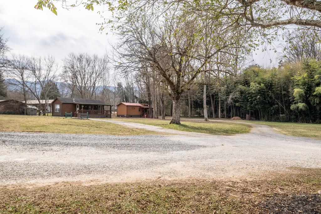 29/33/49 Breedlove Drive, ANDREWS, North Carolina image 32