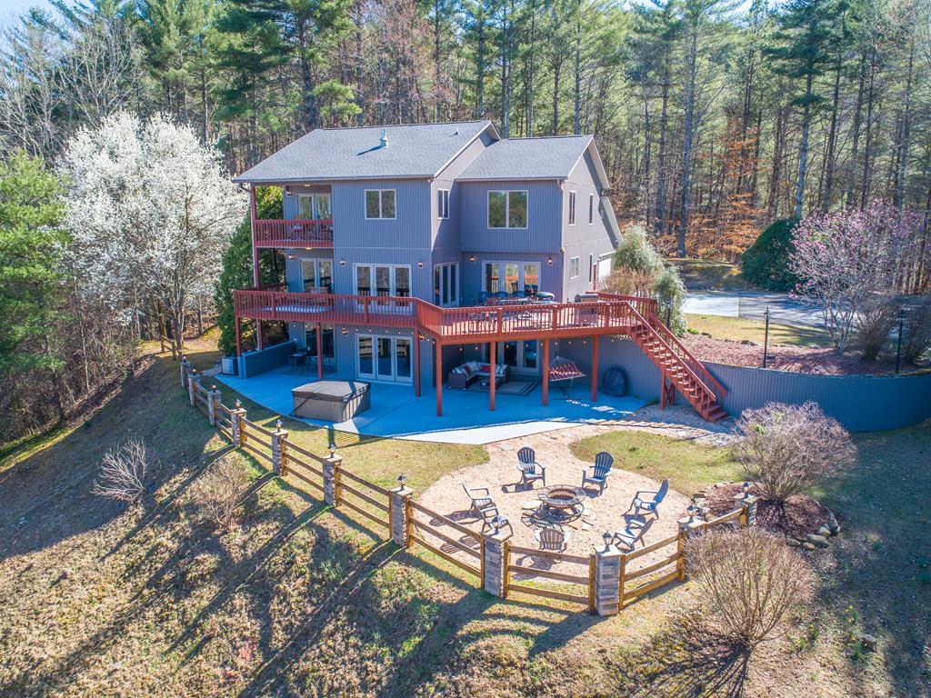 245 Roll Tide Drive, MURPHY, North Carolina image 1