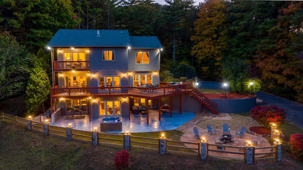 245 Roll Tide Drive, MURPHY, North Carolina image 2