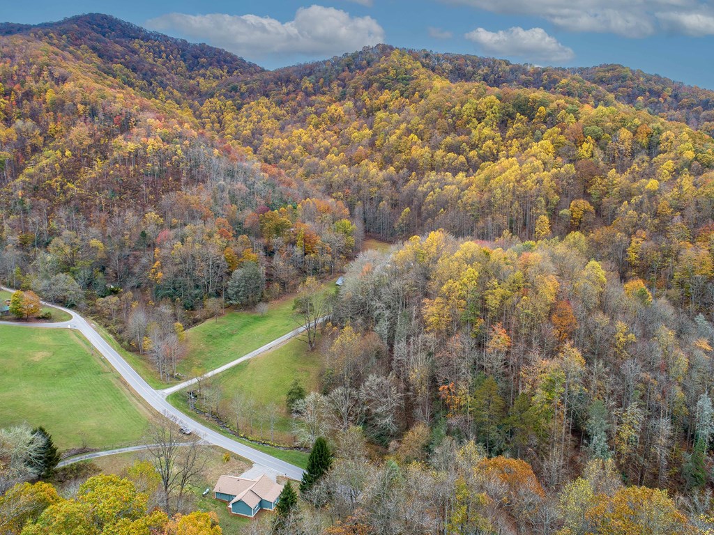 5107 Boiling Springs Road, MURPHY, North Carolina image 47