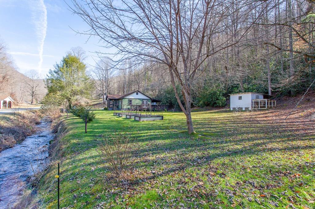 7150 Yellow Creek Road, ROBBINSVILLE, North Carolina image 1