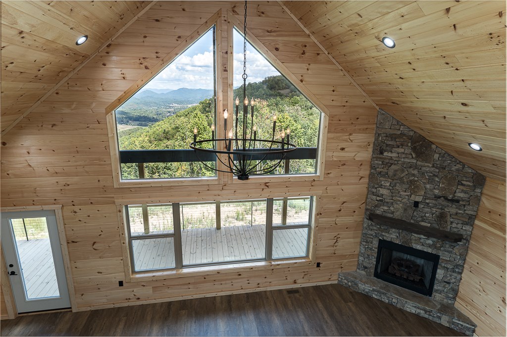 53 Above The Clouds Ln, BRASSTOWN, North Carolina image 11