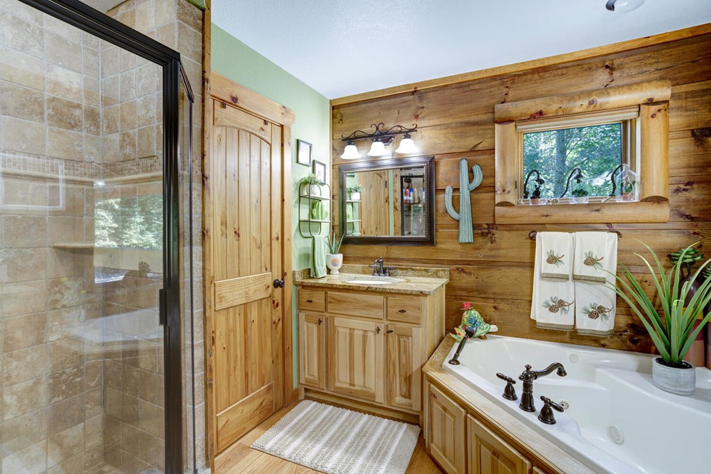 1349 Nature Valley Trail, MURPHY, North Carolina image 32