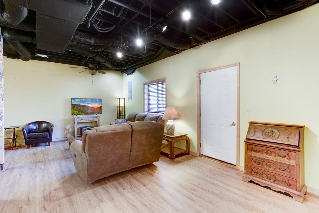 223 Redbud Lane, HIAWASSEE, Georgia image 18