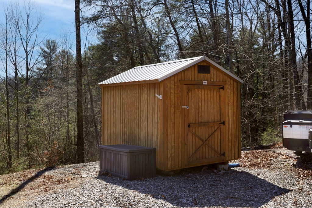 223 Redbud Lane, HIAWASSEE, Georgia image 45