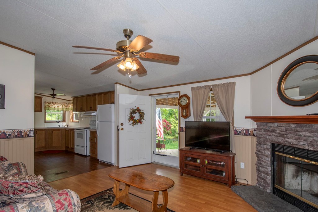 2890 Old Highway 64 E, HAYESVILLE, North Carolina image 10