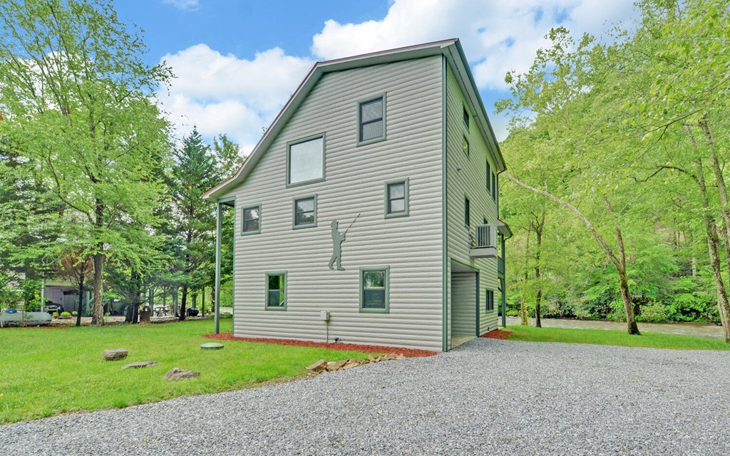 312 Theron Mccray Road, HAYESVILLE, North Carolina image 42