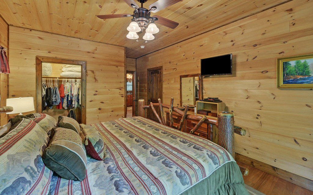 312 Theron Mccray Road, HAYESVILLE, North Carolina image 9