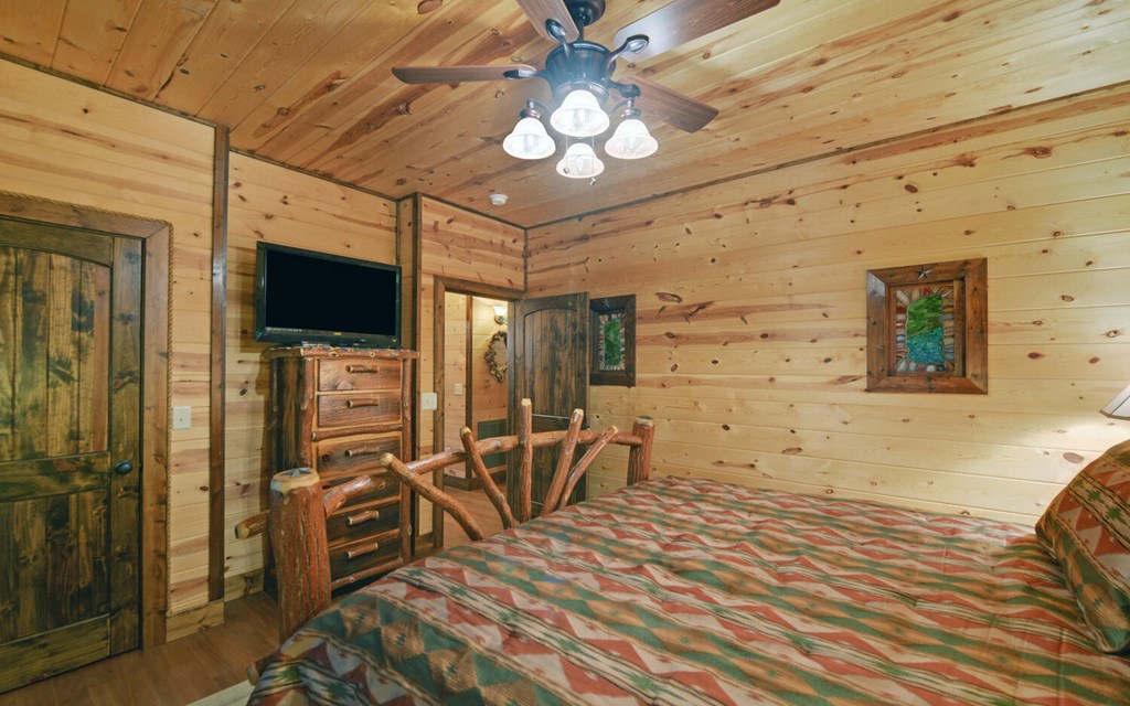312 Theron Mccray Road, HAYESVILLE, North Carolina image 33