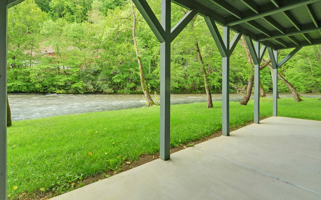 312 Theron Mccray Road, HAYESVILLE, North Carolina image 39