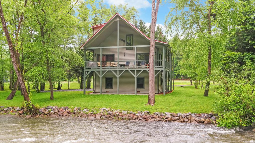 312 Theron Mccray Road, HAYESVILLE, North Carolina image 1