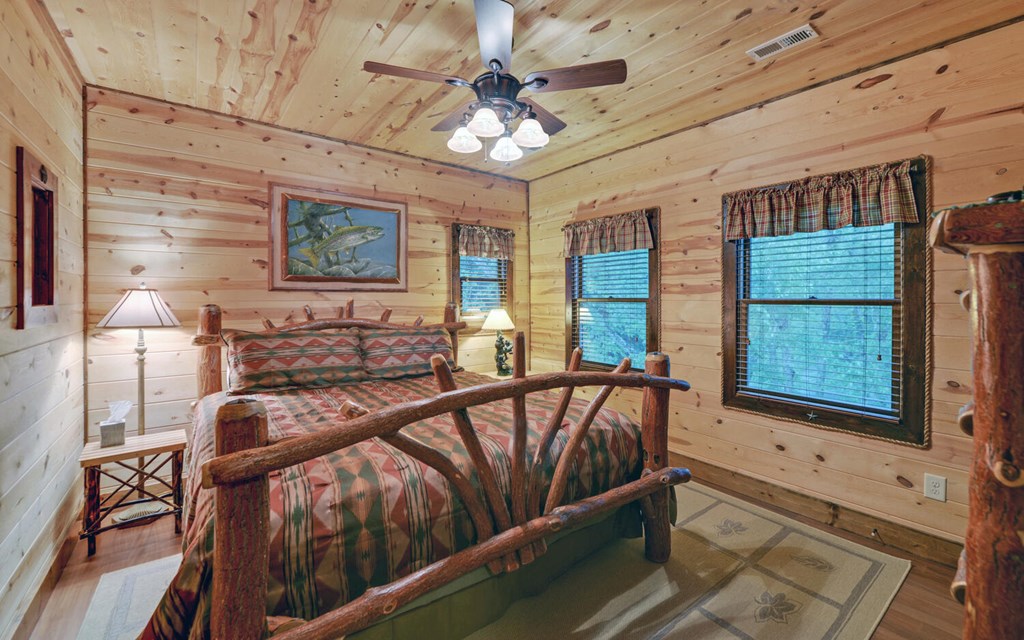 312 Theron Mccray Road, HAYESVILLE, North Carolina image 32