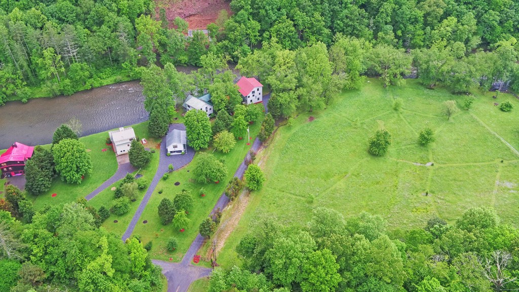 312 Theron Mccray Road, HAYESVILLE, North Carolina image 49