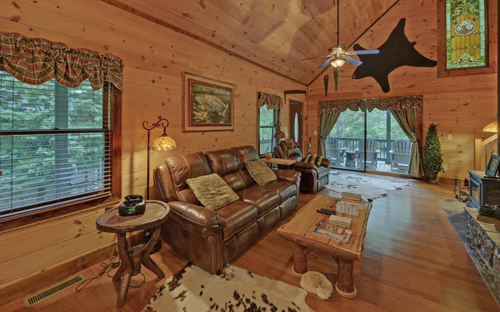 312 Theron Mccray Road, HAYESVILLE, North Carolina image 23