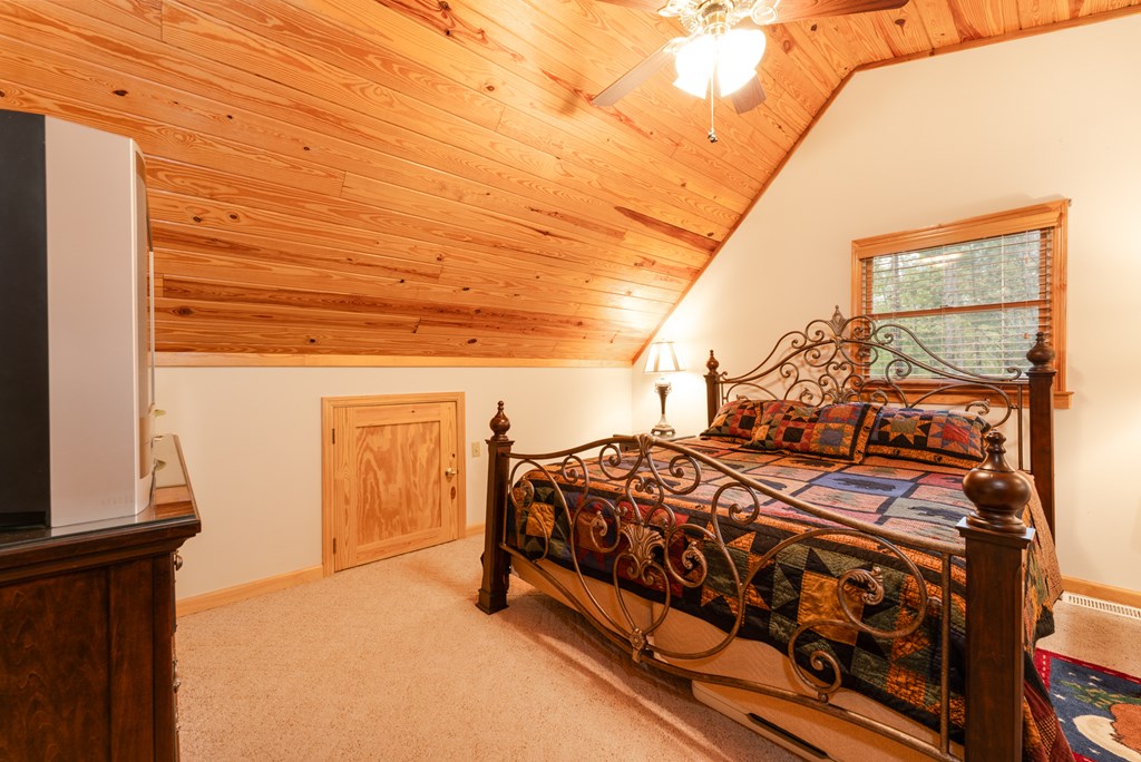 374 Country Lane, MURPHY, North Carolina image 19