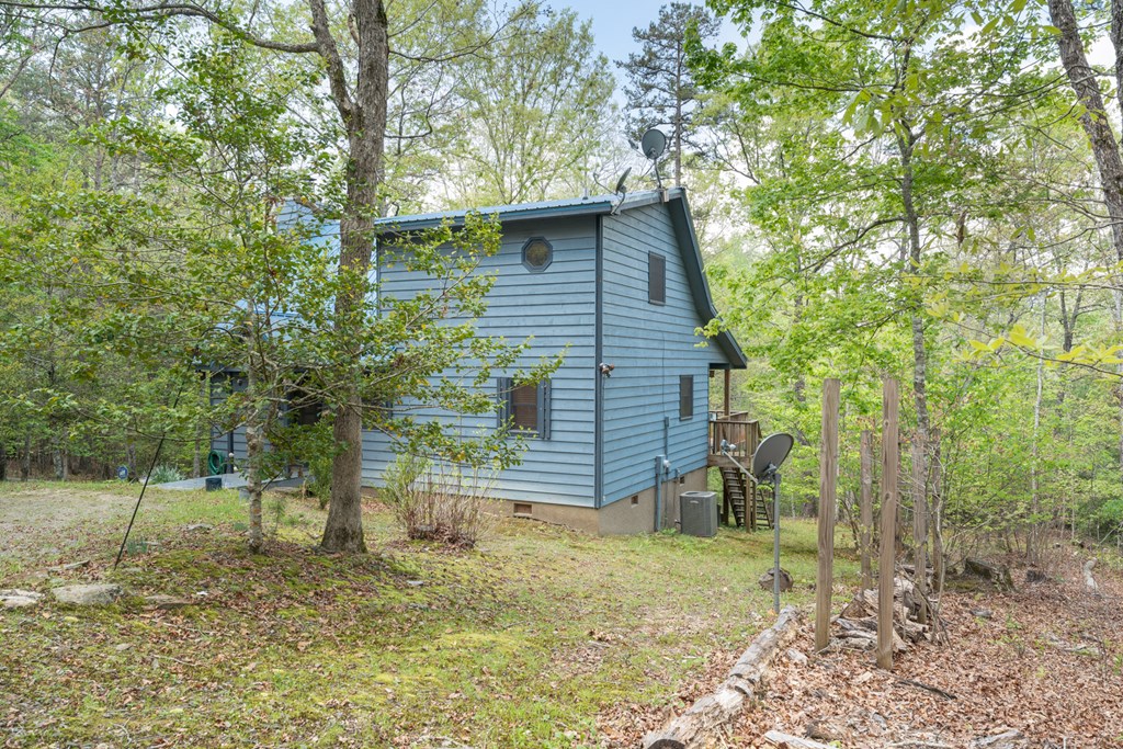 374 Country Lane, MURPHY, North Carolina image 2