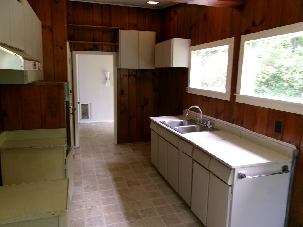 148 Milltown Rd, ROBBINSVILLE, North Carolina image 6