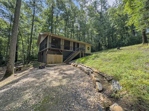 Homes For Sale - 89 Box Turtle Lane<br/> MURPHY, NC 28906