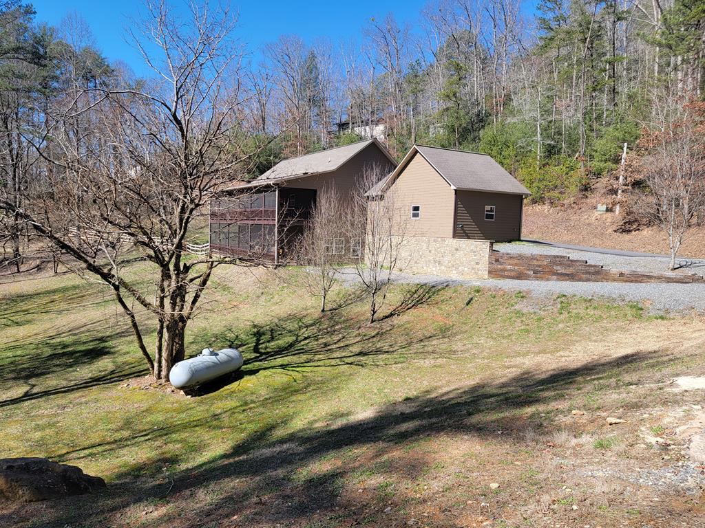 188 Pounding Mill Knob, HAYESVILLE, Texas image 1