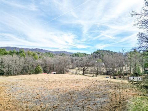Vacant Land For Sale - 1098 Rowland Hill Rd<br/> MARBLE, NC 28905