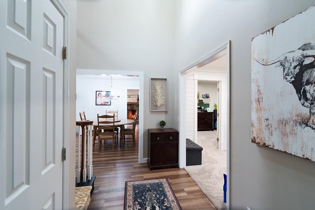 30 SKYLINE DR