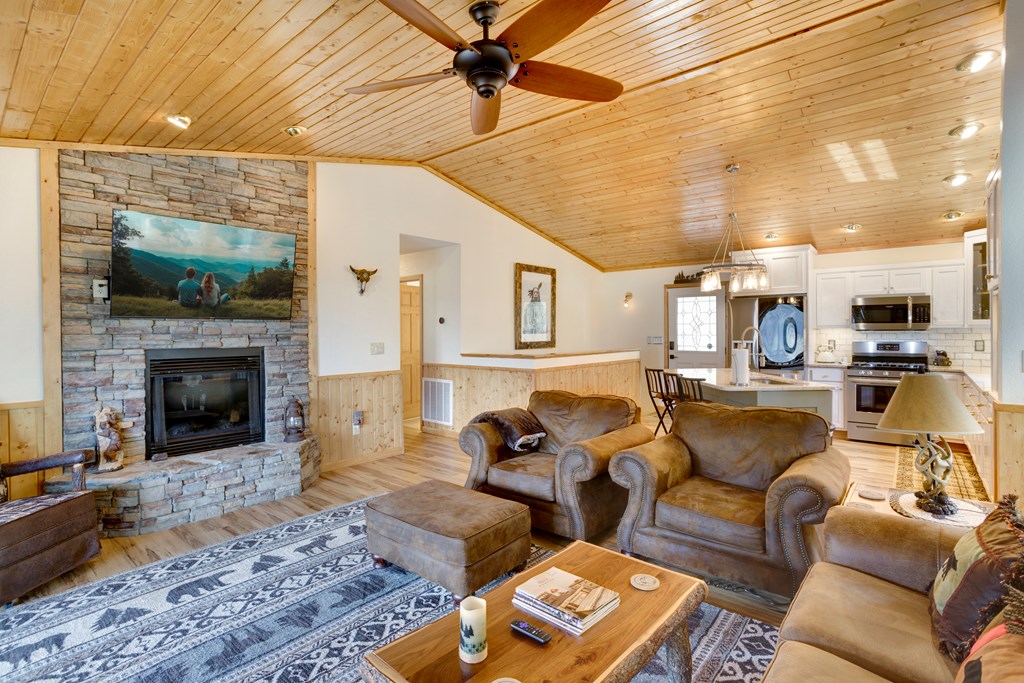445 Tranquil Cove Road, MURPHY, North Carolina image 37