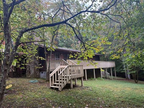 Homes For Sale - 160 Stone Drive<br/> MURPHY, NC 28906