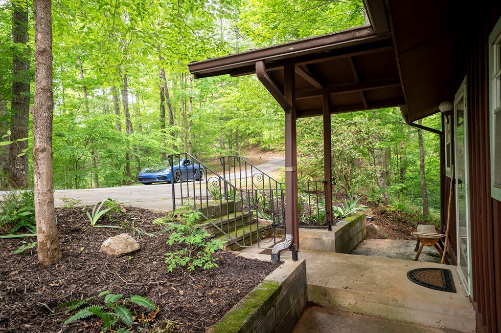 328 Forest Lakes, ROBBINSVILLE, North Carolina image 4