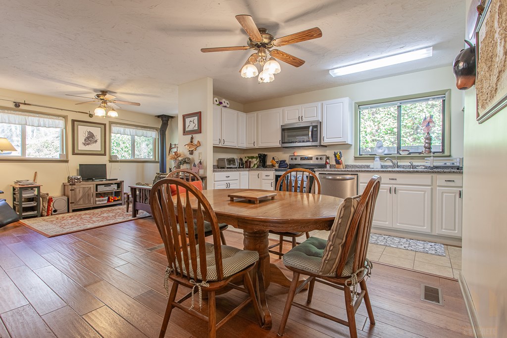 53 Nantahala Trail, ROBBINSVILLE, North Carolina image 28