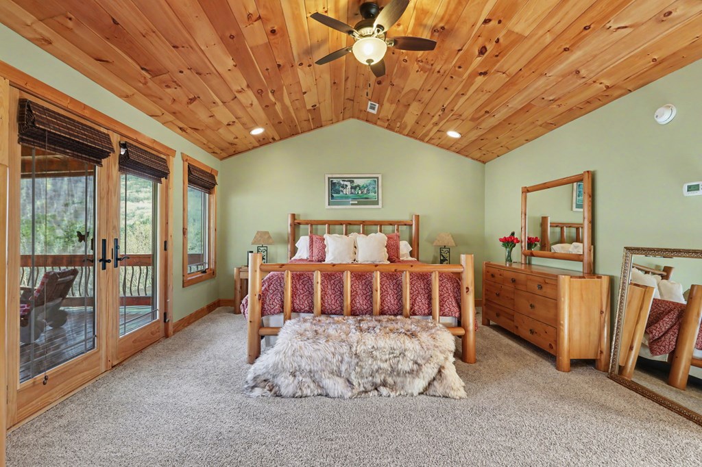 Hiawassee, Georgia, 30546, United States, 4 Bedrooms Bedrooms, ,3 BathroomsBathrooms,Residential,Active,2032075