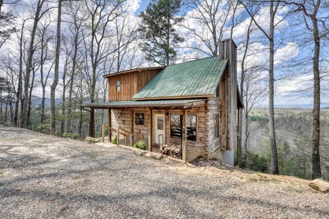 Homes For Sale - 340 Mountain Top Drive<br/> MURPHY, NC 28906