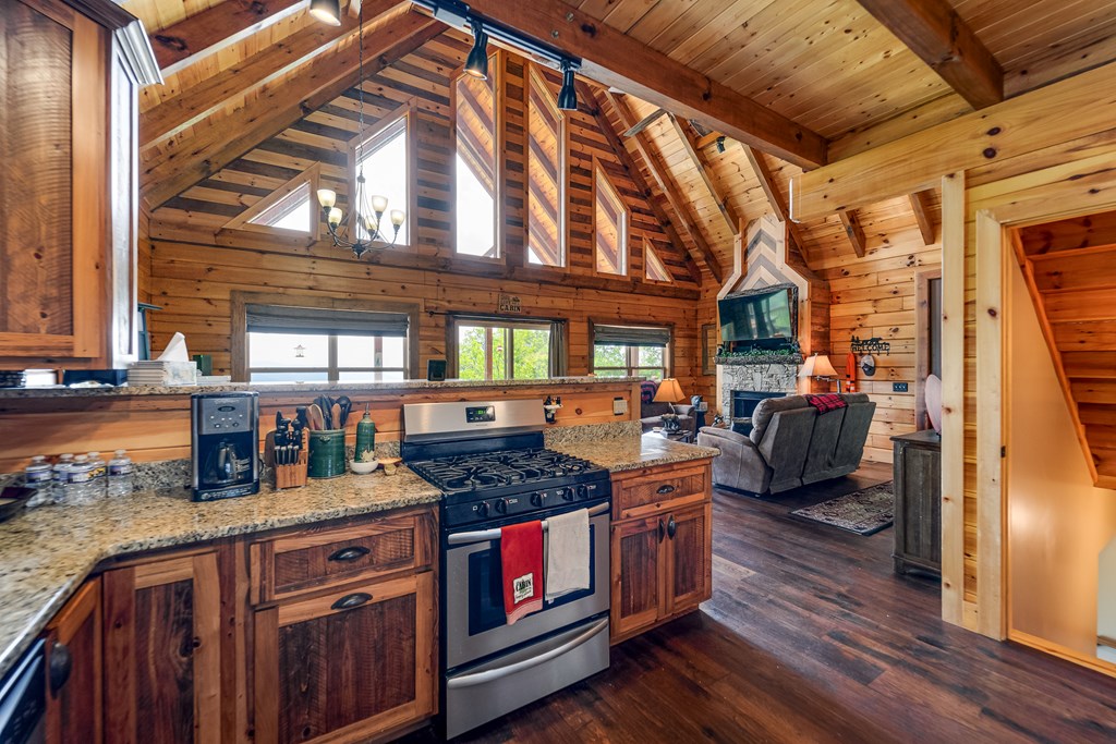 214 Indianola Lane, BRYSON CITY, New York image 14