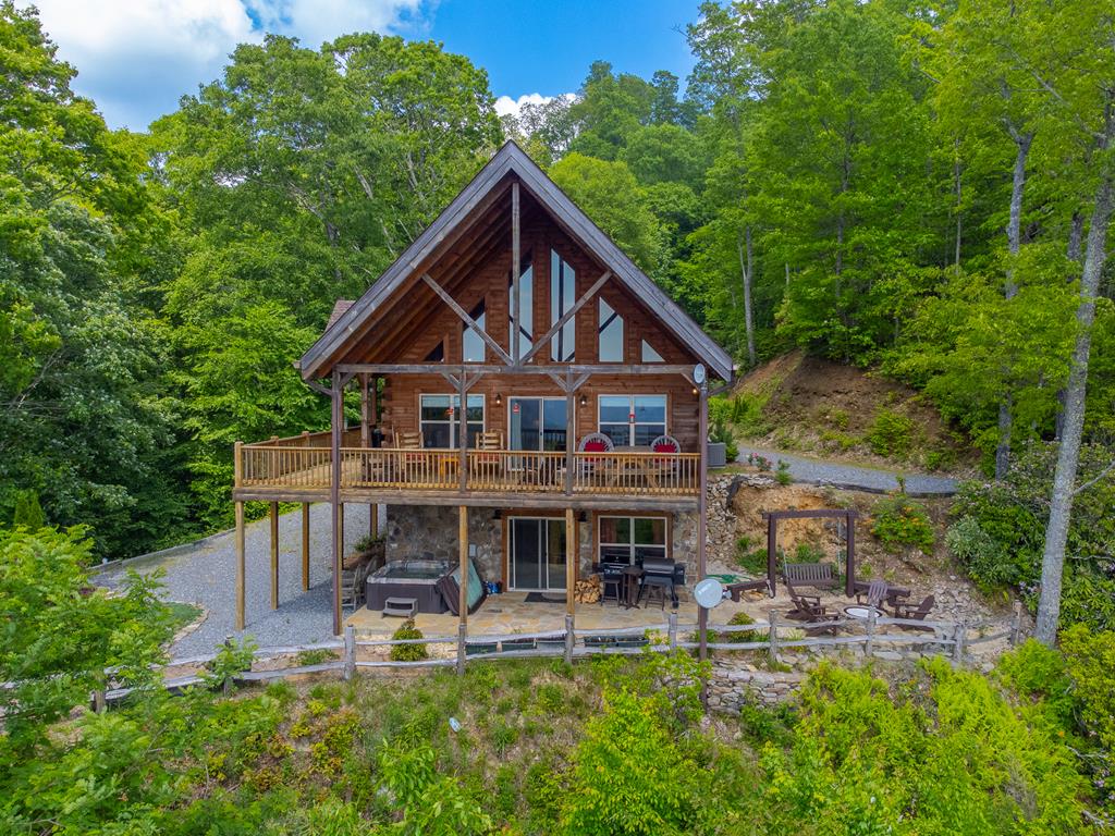 214 Indianola Lane, BRYSON CITY, New York image 1