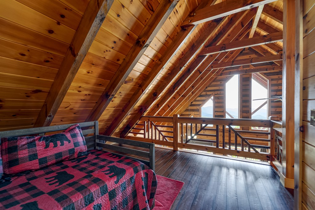 214 Indianola Lane, BRYSON CITY, New York image 21