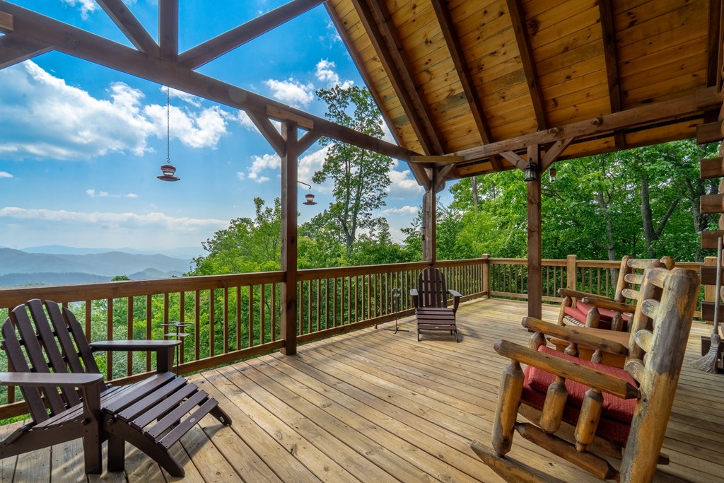214 Indianola Lane, BRYSON CITY, New York image 38