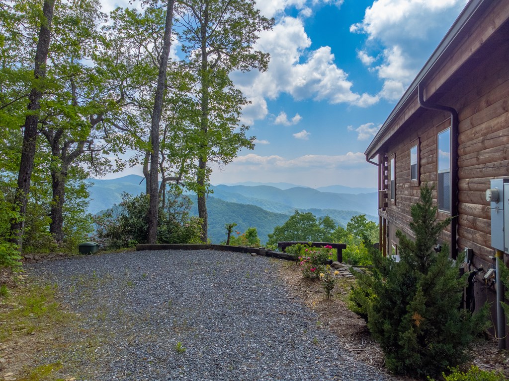 214 Indianola Lane, BRYSON CITY, New York image 49