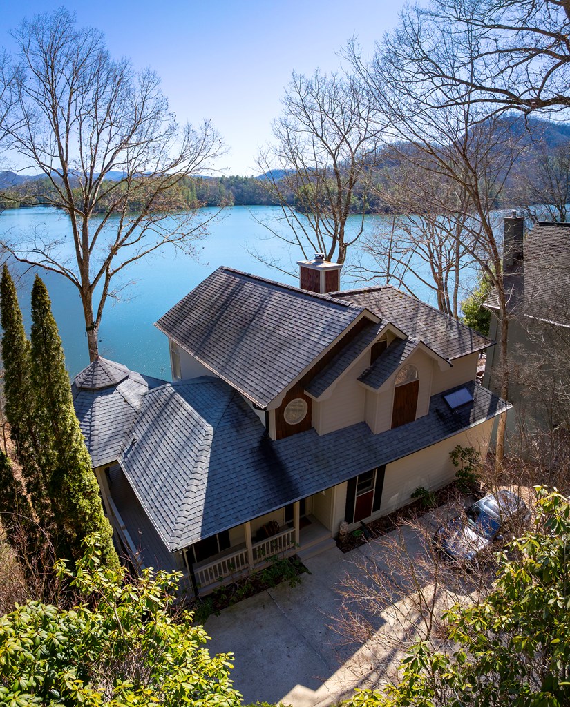 198 Cherokee Trail, ROBBINSVILLE, North Carolina image 2
