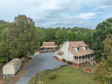 Homes For Sale - 163 Daylily Drive<br/> MARBLE, NC 28905